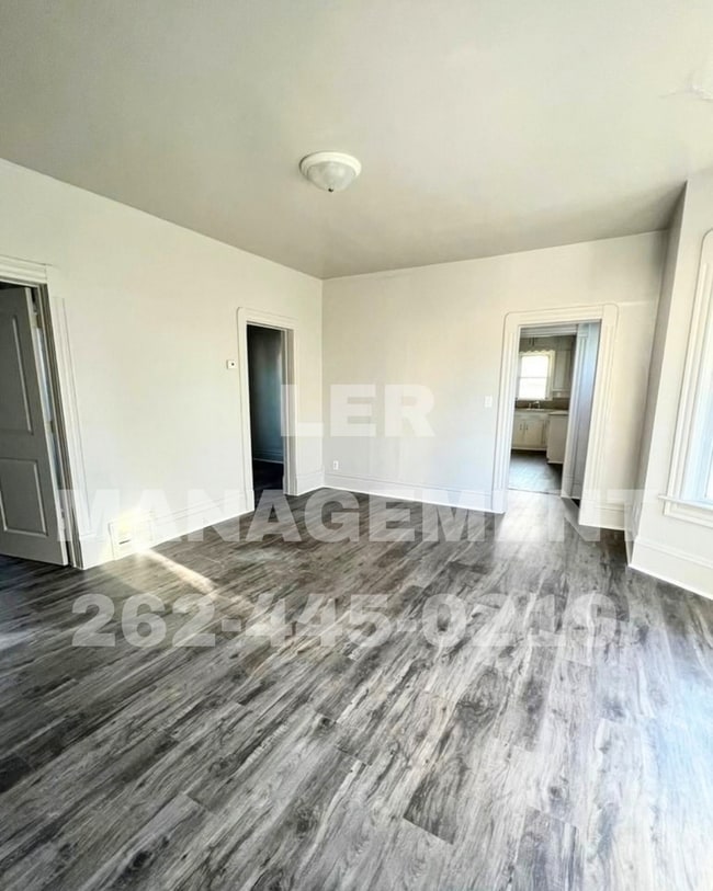 Building Photo - 4909 14th Ave