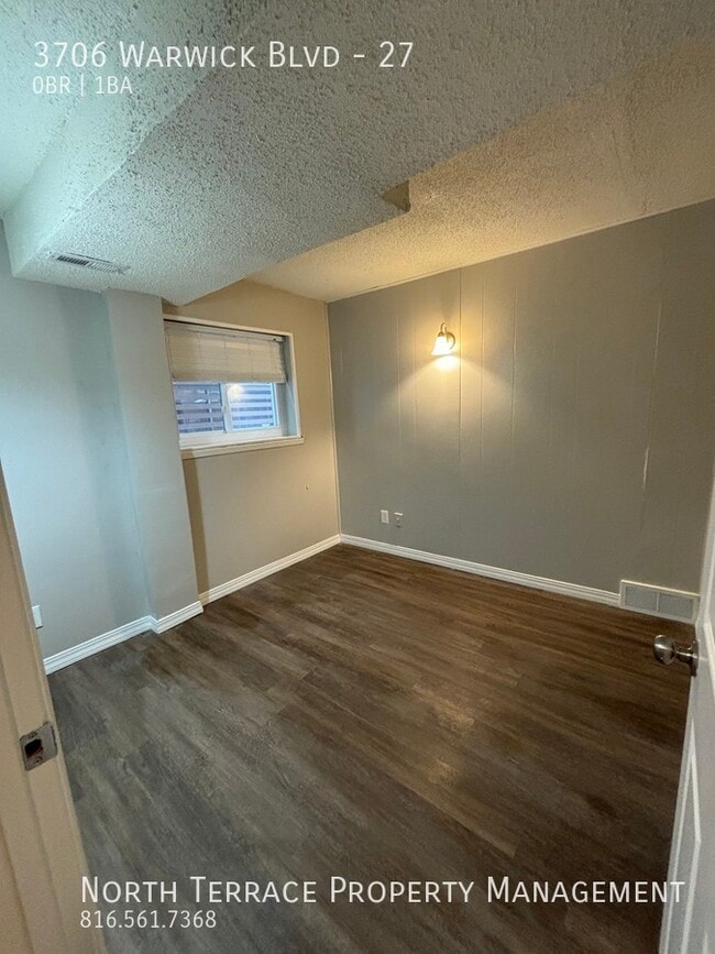 Building Photo - *RENT SPECIAL: Use this special to lower y...