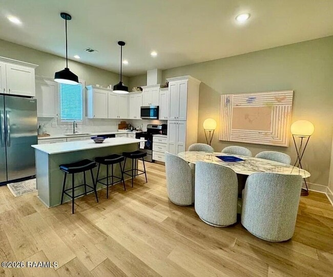 Foto del edificio - 103 Fleet Wy