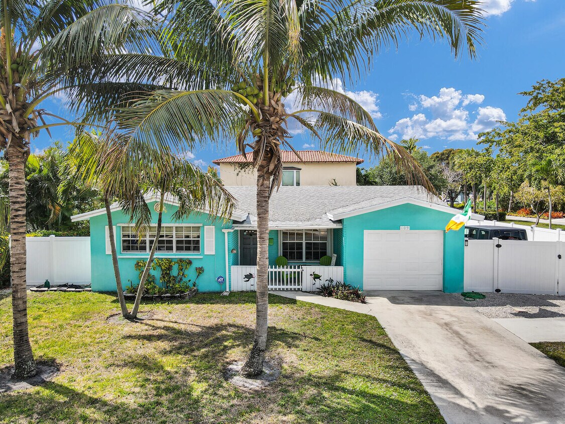 109 16th Ave S, Lake Worth, FL 33460 House for Rent in Lake Worth, FL