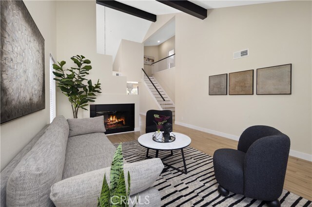 Foto del edificio - 15737 Firethorn Rd