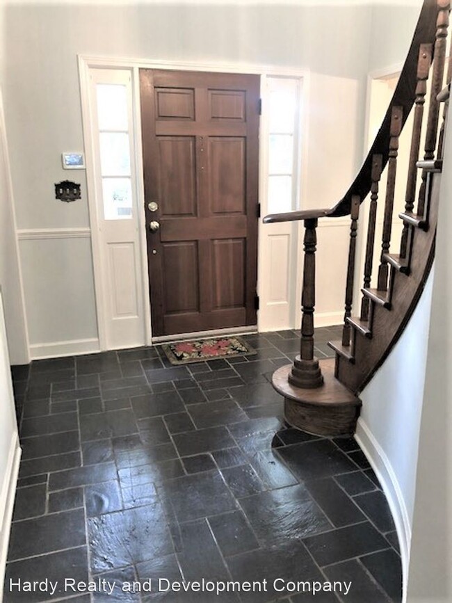 Building Photo - 4 br, 4.5 bath House - 16 Saddle Mountain ...
