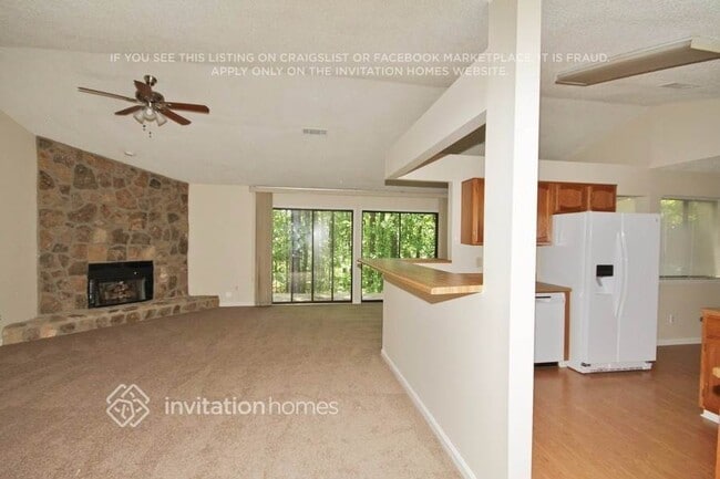 Building Photo - 950 Laurel Mill Dr