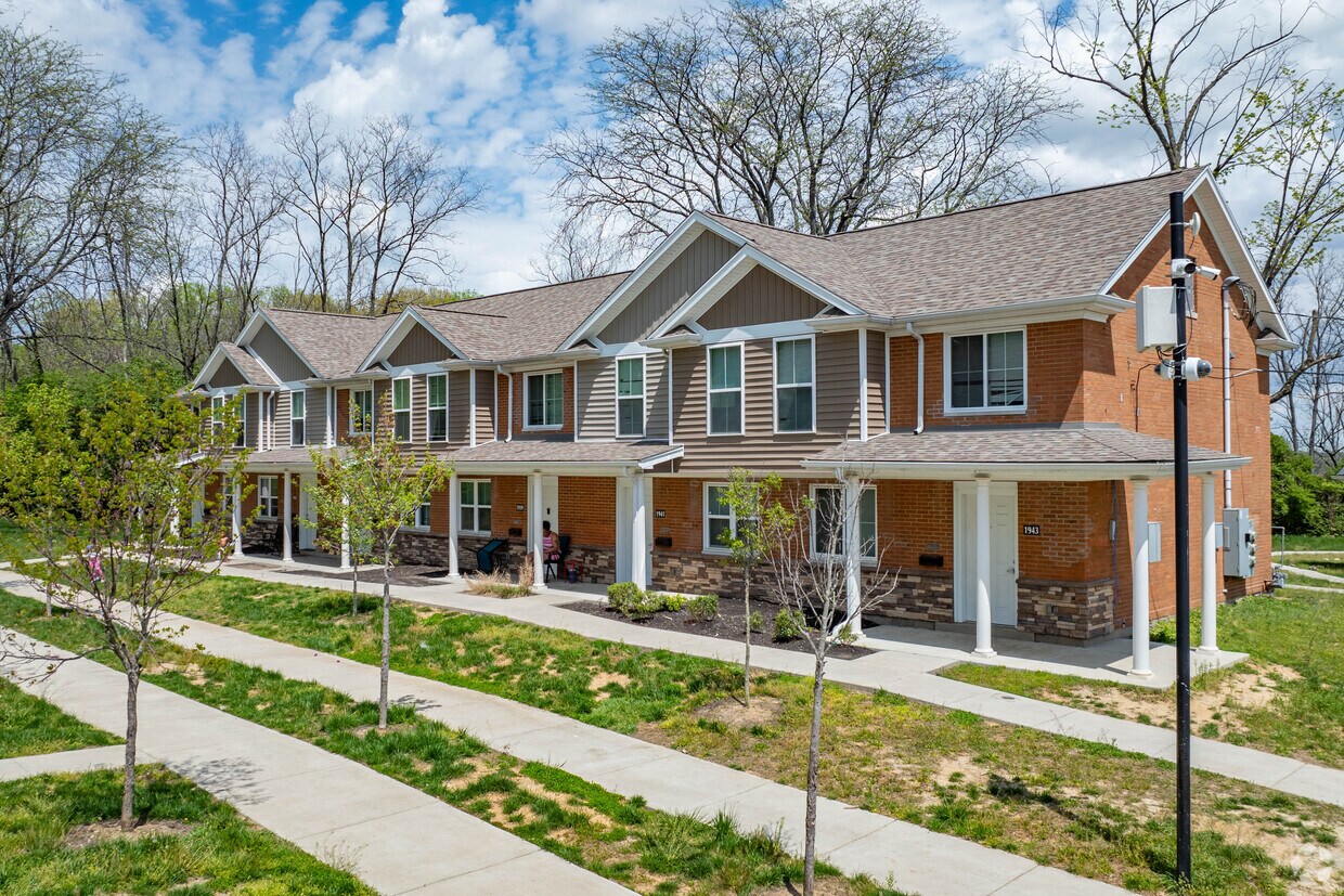 Building Photo - Sutter View Apartments and Townhomes