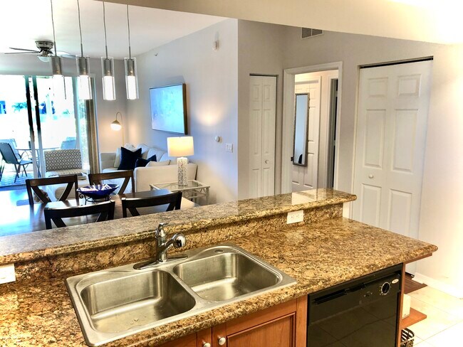 Cocina/Comedor - 20241 Estero Gardens Cir