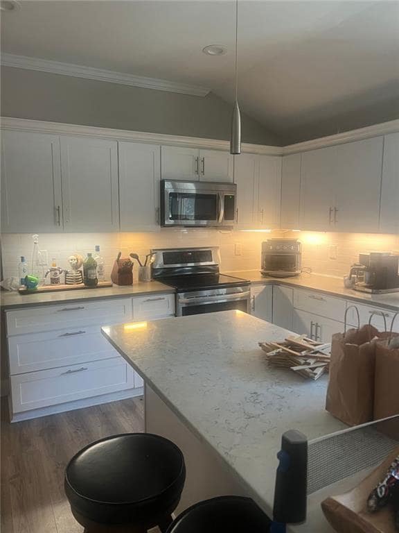 Foto del edificio - Room in House on North Avenue NW