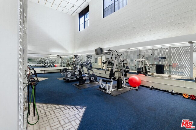 Foto del edificio - 11628 Montana Ave