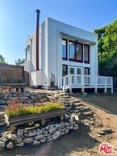 Building Photo - 844 Maltman Ave