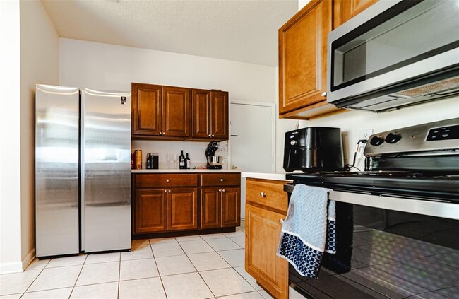 Foto del edificio - 4815 Pond Ridge Dr