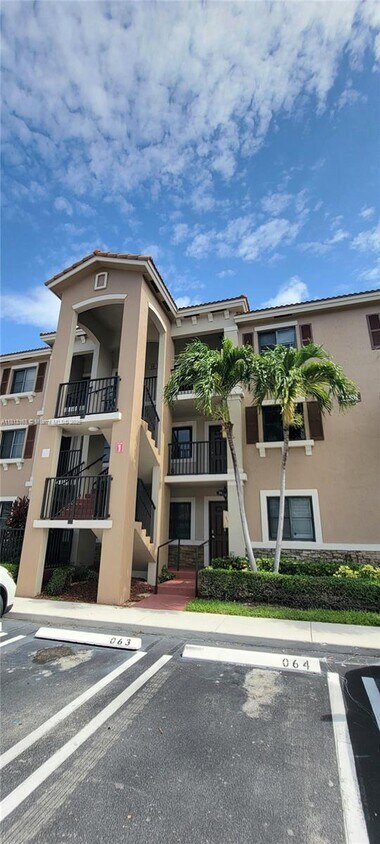 Primary Photo - 22301 SW 88th Pl
