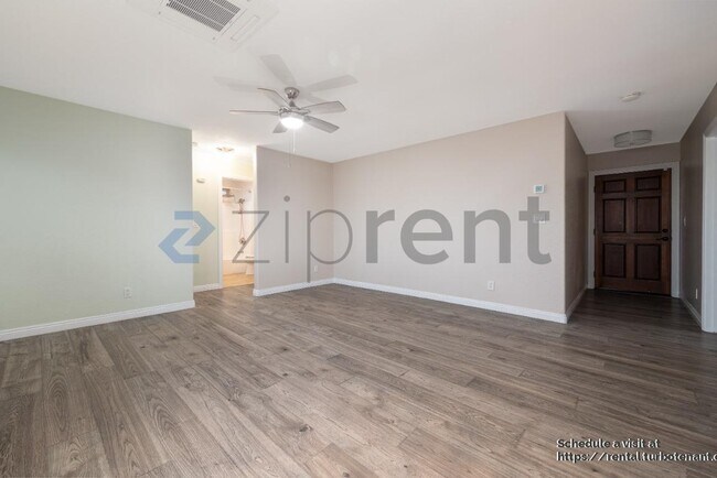 Foto del edificio - 4244 Cherokee Ave