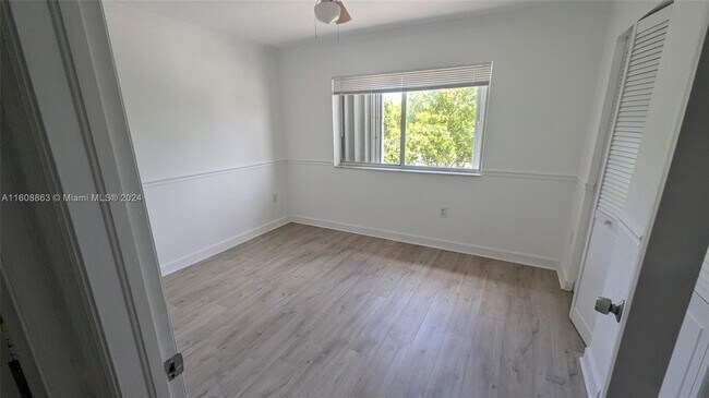 Foto del edificio - 3723 NW 17th Ave