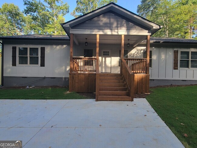 Foto del edificio - 403 Loblolly Ridge Rd