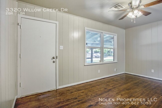 Building Photo - 3320 Willow Creek Dr