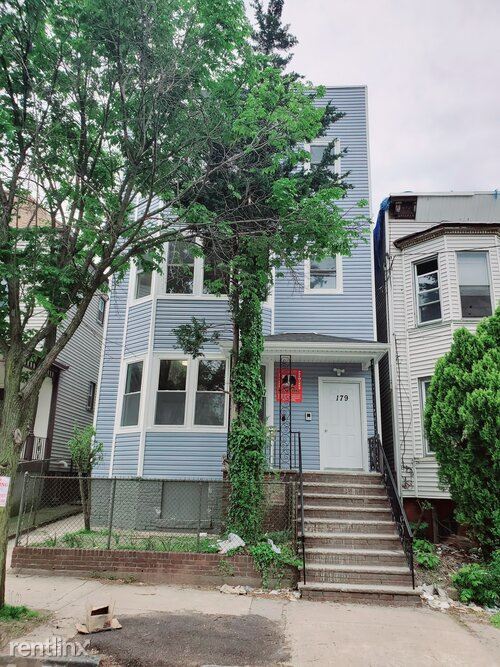 Foto del edificio - 4 br, 2 bath Apartment - 179 S 7th St