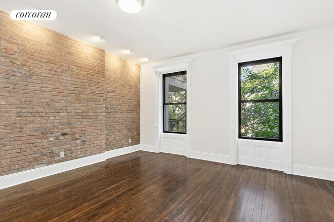 Foto del edificio - 263 W 131st St