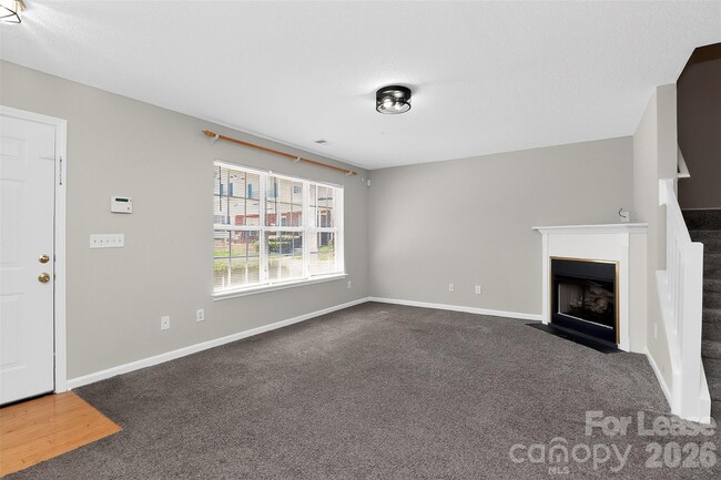 Foto del edificio - 1823 Birch Heights Ct