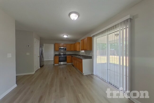 Building Photo - 2108 Wilkinson Dr