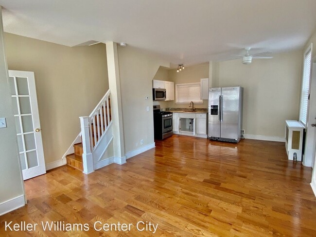 Building Photo - 2 br, 1 bath House - 117 Dickinson Street