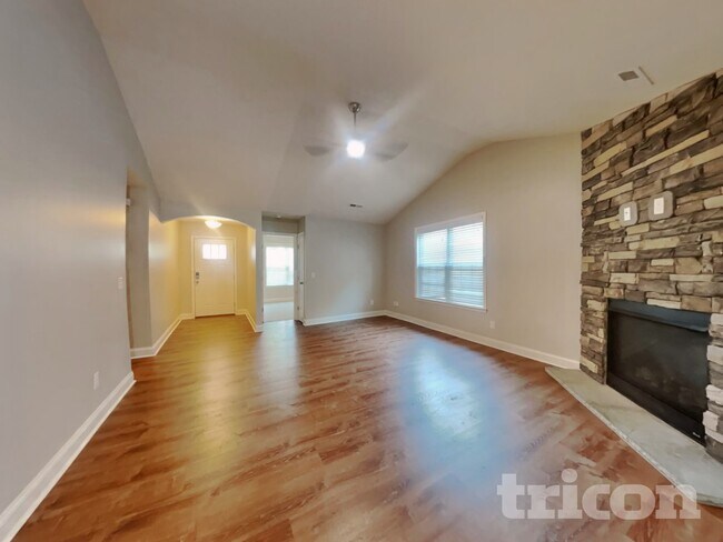 Building Photo - 5433 Misty Hill Cir