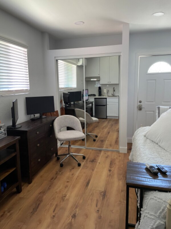 Foto del edificio - 2200 Chestnut Ave