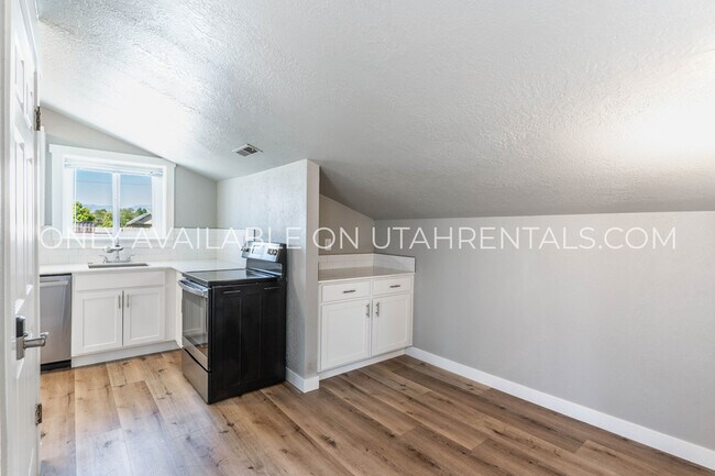 Foto del edificio - 87 N Center St