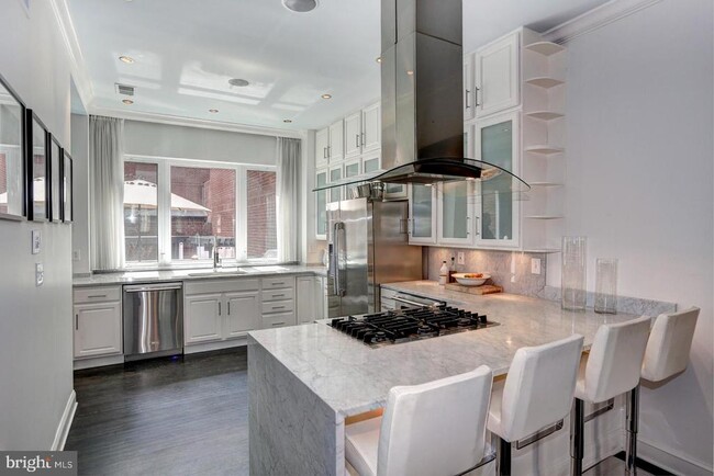 Foto del edificio - 2150 L St NW