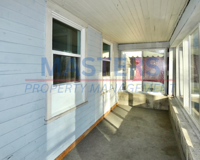 Building Photo - 1333 Peck St