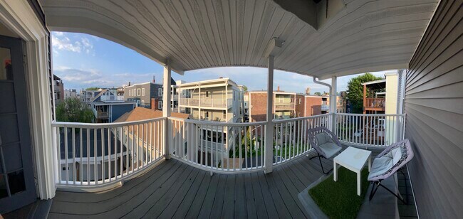 Foto del edificio - 922 Dorchester Ave