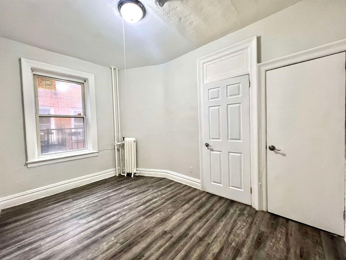 96 Waldo Ave Unit 302, Jersey City, NJ 07306 Condo for Rent in Jersey