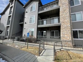 Building Photo - 2575 S Syracuse Way