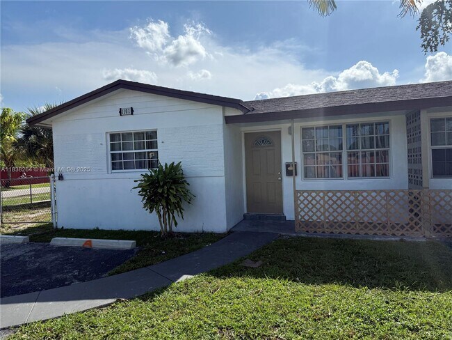 Foto del edificio - 1101 NW 55th Ave