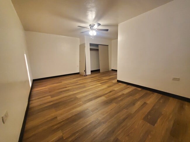 Building Photo - 54 N Morris St