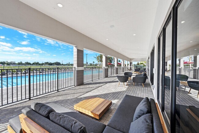 Building Photo - Vista Lago Apartments