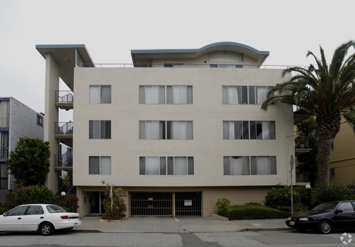 Building Photo - 216 Wayne Ave