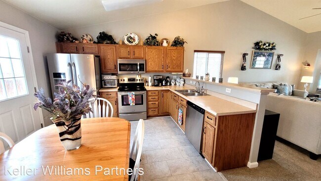 Foto del edificio - 4 br, 2 bath House - 7242 Coral Ridge Dr