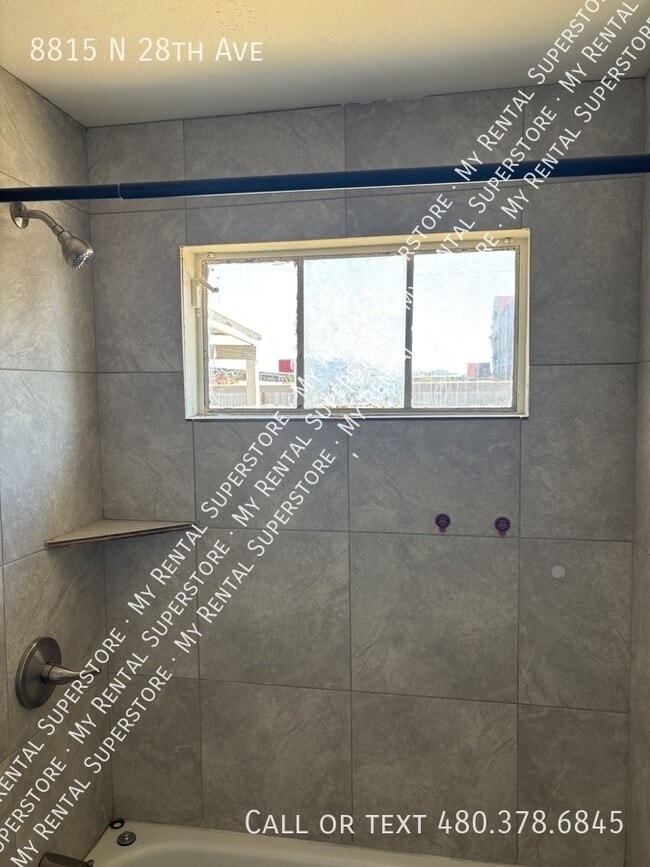 Photo - 8815 N 28th Ave- House