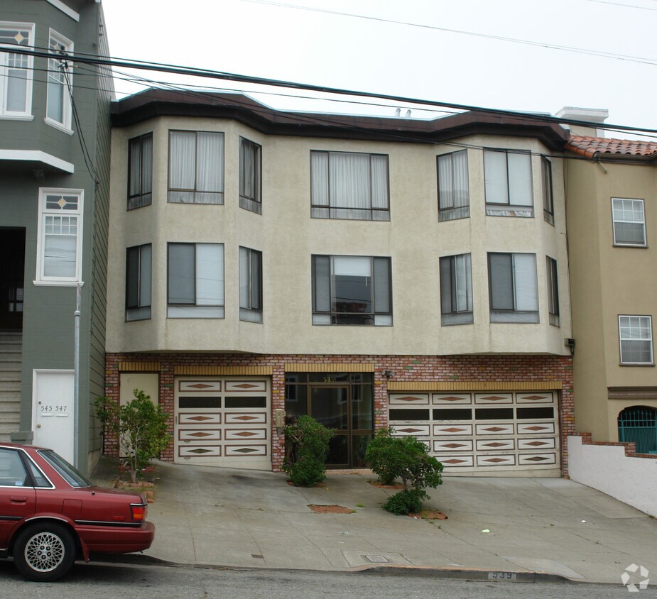 Building Photo - 539 28th Ave