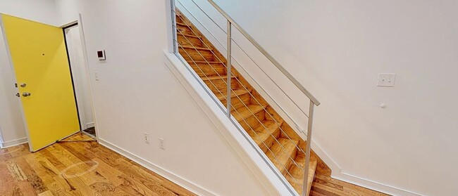 Photo - 1642 N Marshall St Apartment
