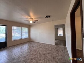 Building Photo - 868 W Merriweather St