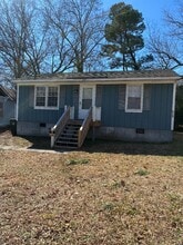 Building Photo - 207 Lee St NE