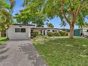 Building Photo - 2454 Nassau Ln