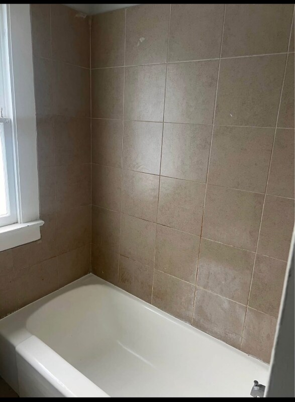 Building Photo - 5519 Lavey Ln