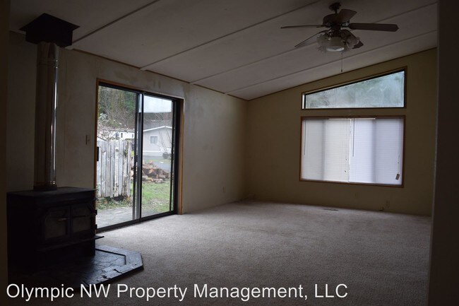 Foto del edificio - 4251 NE North Shore Rd