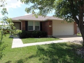 Building Photo - 709 Hanceville Way