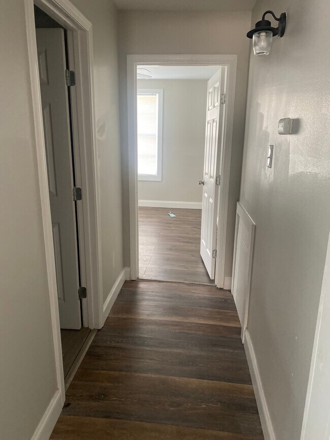 Hallway - 2811 Tecumseh St
