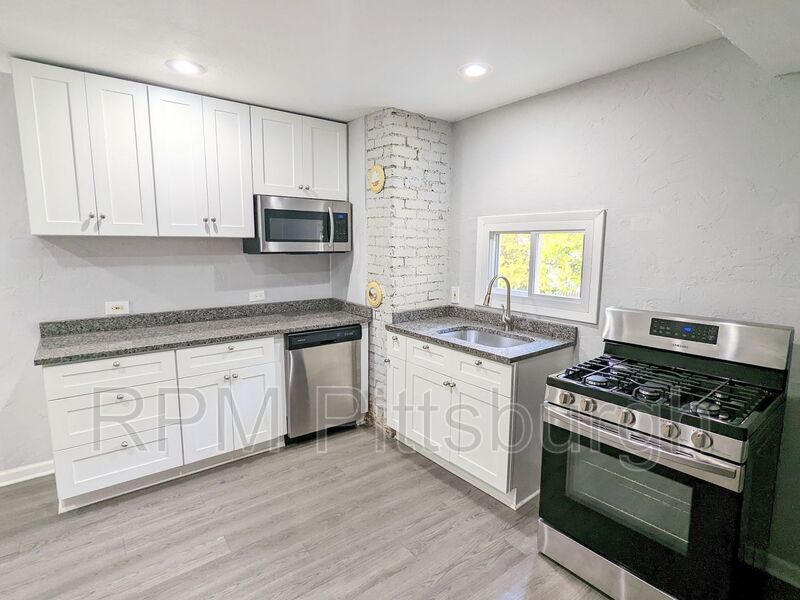 Foto principal - 2708 McDowell St