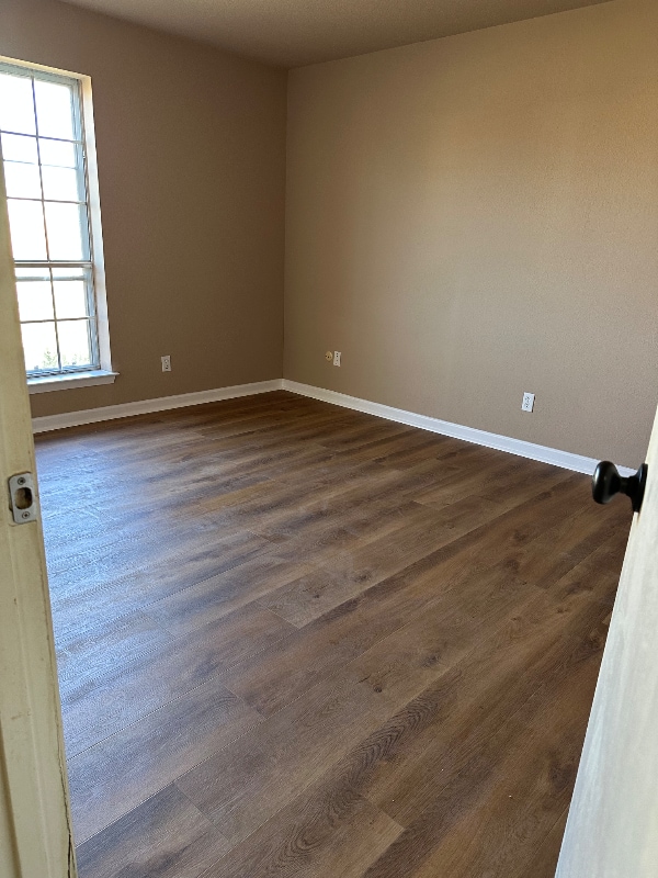 Building Photo - 7916 Shannon Ln