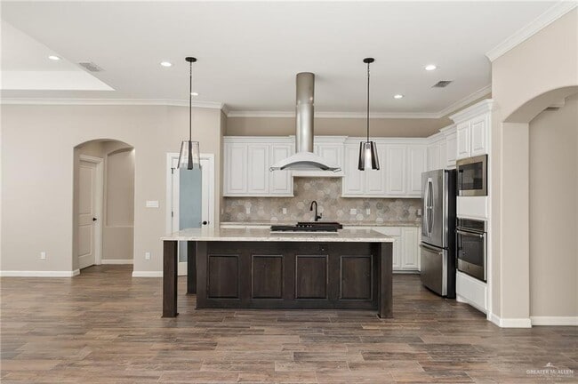 Building Photo - 4400 Caddo Ln