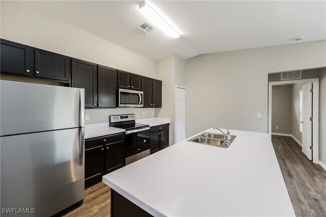 Foto del edificio - 3015 13th St SW